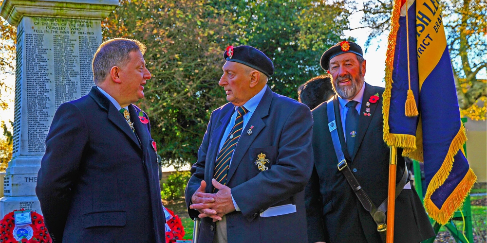 Staveley Town Council Parade - A Few Moments Reflection - 10th Nov 2013 Staveley Town Council Parade 10/11/13 P8